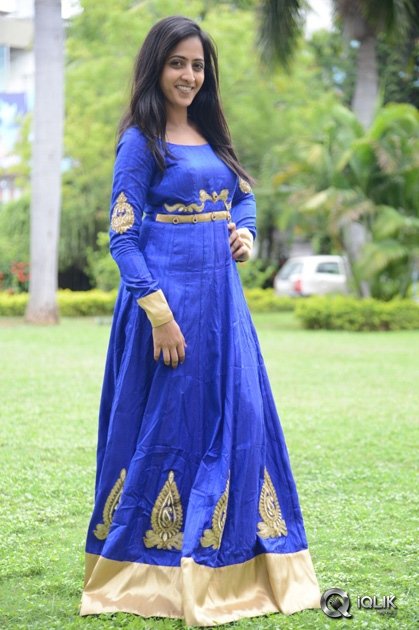 Anchor-Lasya-at-Krishnamma-Kalipindi-Iddarini-Special-Show